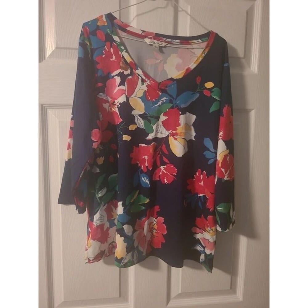 Pioneer Woman 3/4 sleeve floral shirt M